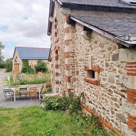 De L'archerie Classe 4 Etoiles, 9 Personnes