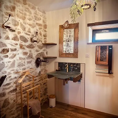 Vakantiehuis De L'archerie Classe 4 Etoiles, 9 Personnes