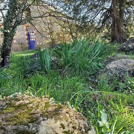 De L'archerie Classe 4 Etoiles, 9 Personnes