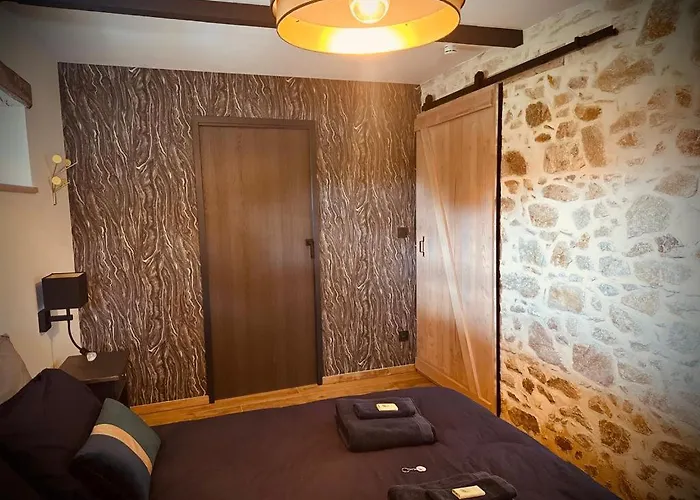 Nyaraló De L'archerie Classe 4 Etoiles, 9 Personnes